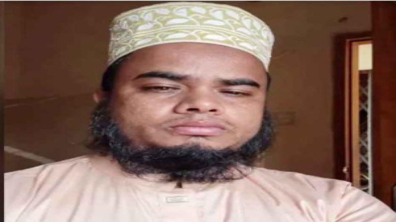 মসজিদে ঝুলন্ত অবস্থায় ইমামের মরদেহ উদ্ধার...