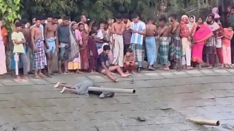 বোয়ালখালীতে ভ্যানচালকের মরদেহ উদ্ধার