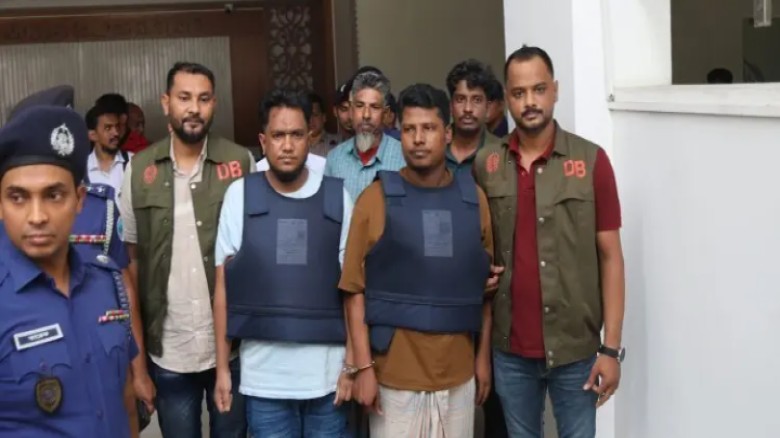 ডেভিড ইমনের আরও ৩ সহযোগী গ্রেফতার, বিপুল অস্ত্র উদ্ধার