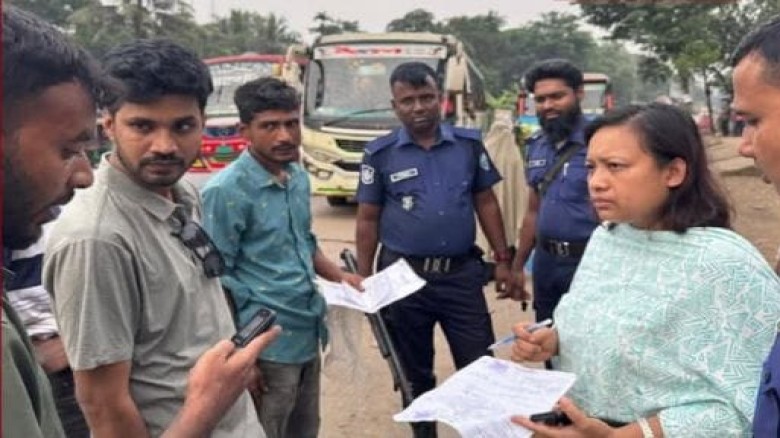 পটিয়ায় সড়ক পরিবহন আইনে ১৪হাজার টাকা  জরিমানা