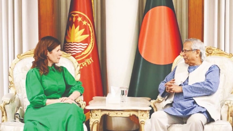 আওয়ামী লীগ নির্বাচনে অংশ নিতে পারবে না : প্রধান উপদেষ্টা