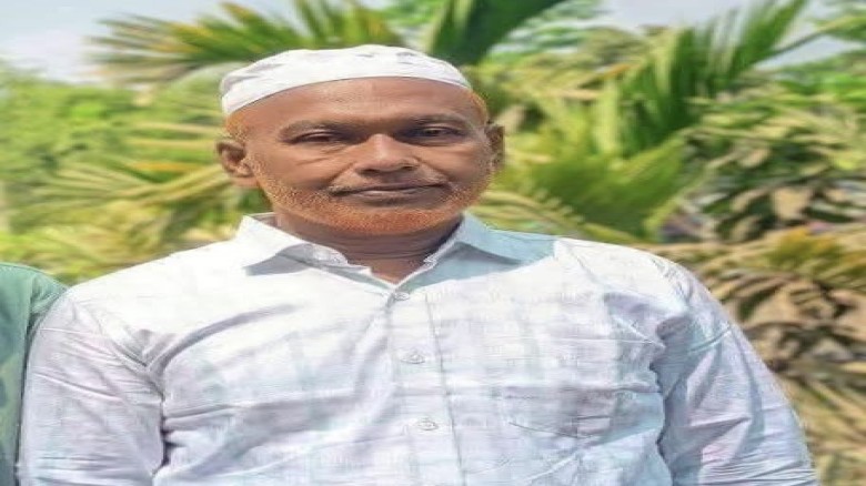 লোহাগাড়ায় ছাত্রশিবিরের পিতাকে গুলি করা হত্যা