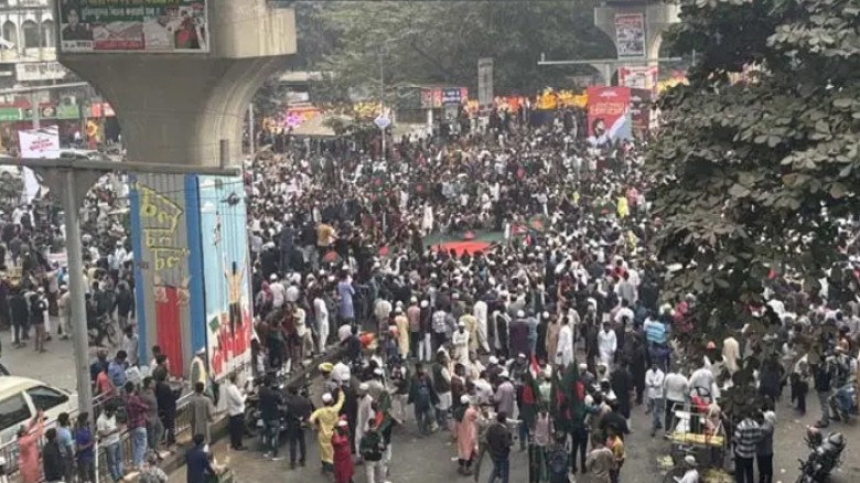 অবরোধের হুঁশিয়ারি ইনকিলাব মঞ্চের