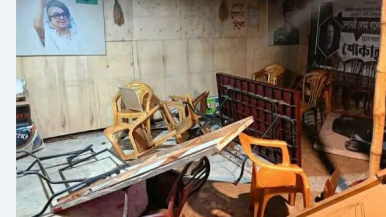 চট্টগ্রামে বিএনপি-জামায়াত সংঘর্ষ-কার্যালয় ভাঙচুর