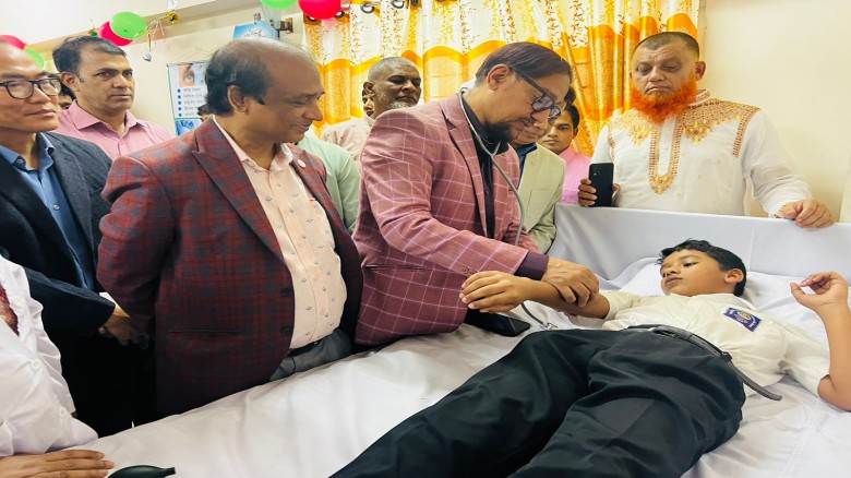 স্কুল হেলথ কার্ডের মাধ্যমে শিক্ষার্থীদের সুস্বাস্থ্য নিশ্চিত