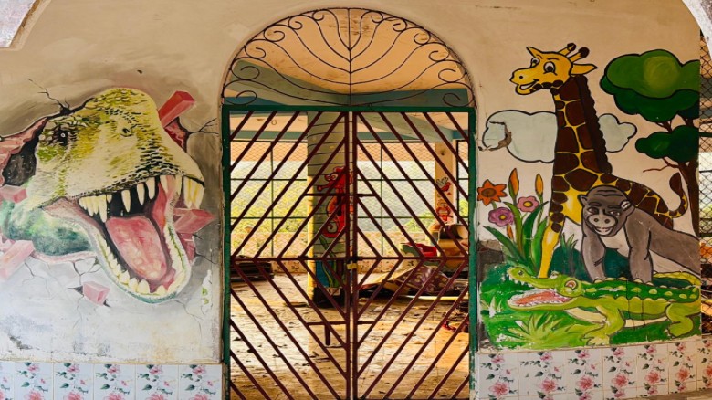 টিকিট কেটে হতাশ পার্কের কিটস জোনে নষ্ট রাইড