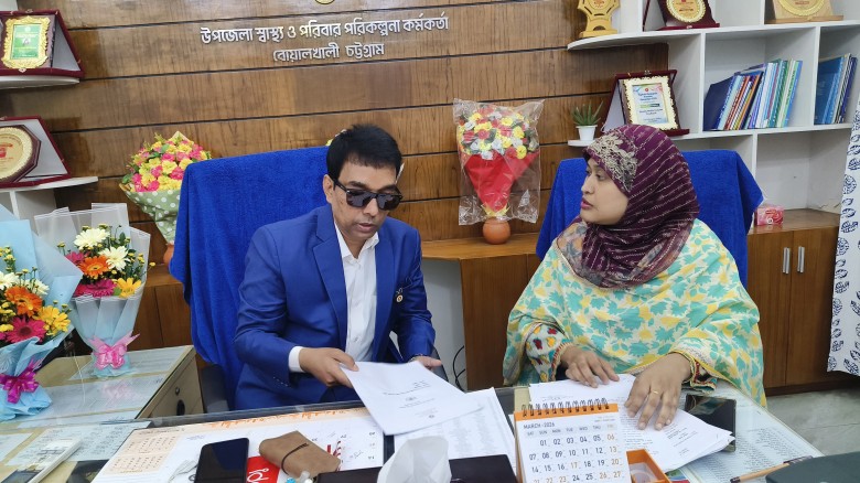বোয়ালখালী উপজেলা স্বাস্থ্য কমপ্লেক্সে যুগ্ম সচিব পরিদর্শন