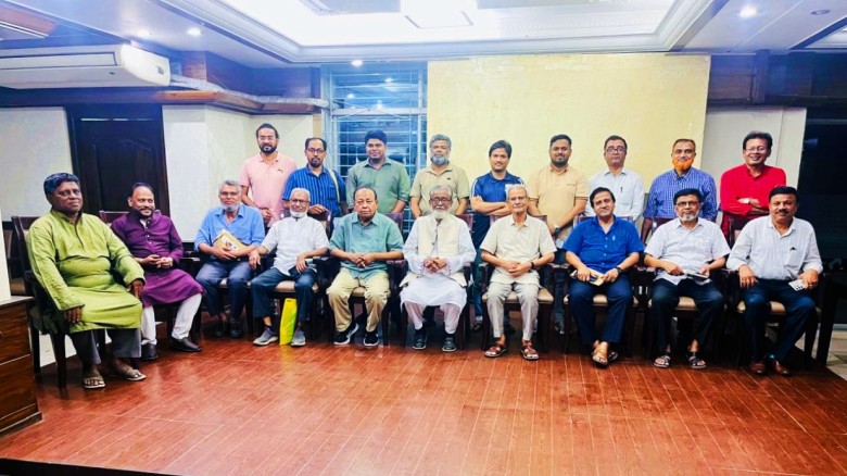 বাঁশখালীর কিংবদন্তি ব্যক্তিত্ব এমতাজুল হক চৌধুরীর স্মরণসভা আ