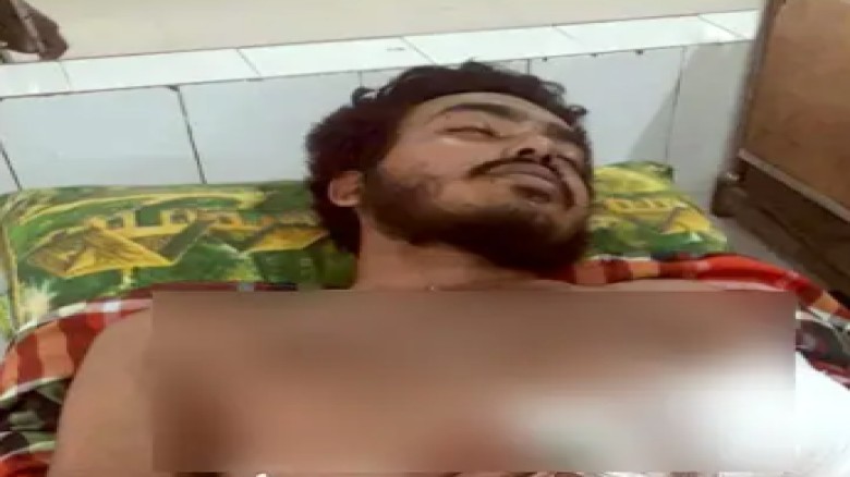 নিষিদ্ধ ছাত্রলীগ নেতাকে ঘর থেকে ডেকে নিয়ে কুপিয়ে জখম