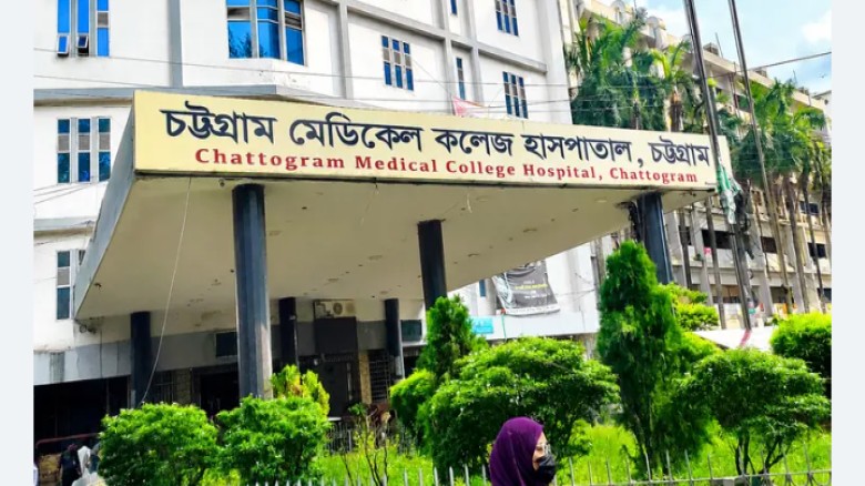 এক শয্যায় ৩ শিশু, চট্টগ্রামে পিআইসিইউ ও হাই ফ্লো ক্যানুলার ভ