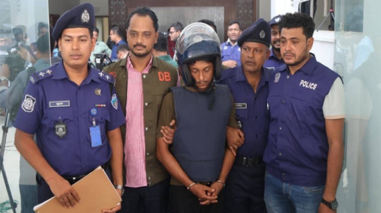 ঋণের কাগজ চুরি করতে গিয়ে খুন, হত্যাকাণ্ডে ব্যবহৃত ছুরি ও মোব