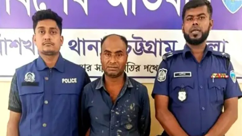 বাঁশখালীতে ৩০ হাজার ইয়াবাসহ আটক ১