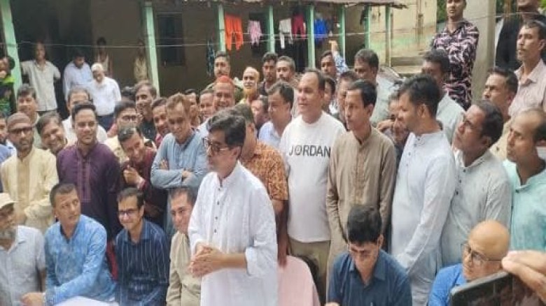 পটিয়ায় কৃষি তথ্য পরিদর্শনে মন্তী আমিন উর রশিদ।...