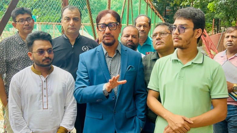 সরকারি মহসিন কলেজ মাঠ সংস্কার সরেজমিনে পরিদর্শনে মেয়র ডা. শা