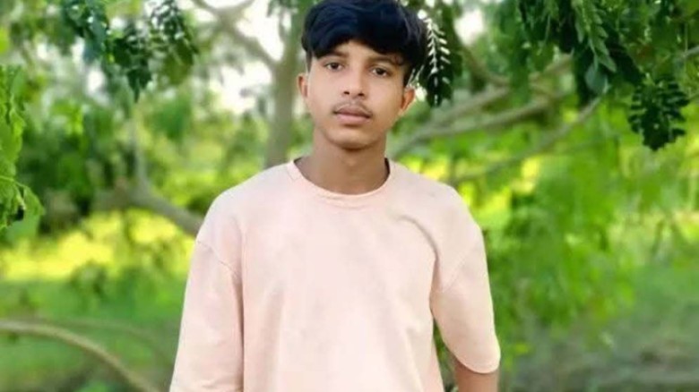 দুর্গন্ধে পরিত্যক্ত বাড়িতে মিলল অটোচালকের হাত-পা-গলায় বেল্ট 