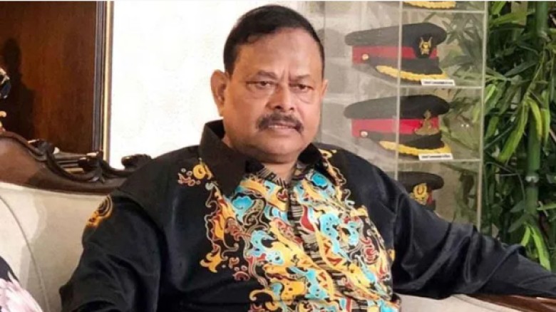 সাবেক সেনাপ্রধান আজিজকে ধরতে ইন্টারপোলের ‘রেড নোটিস’ চেয়ে চি