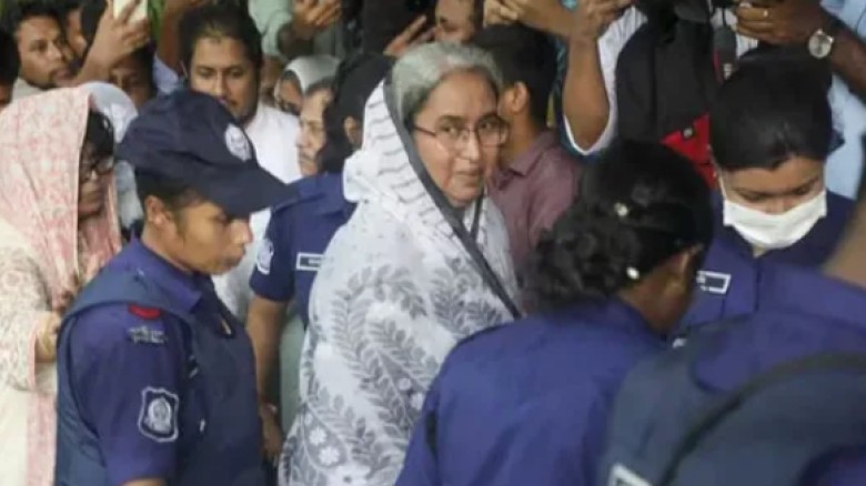স্বামীকে শেষ বিদায় জানিয়ে কারাগারে ফিরলেন দীপু মনি