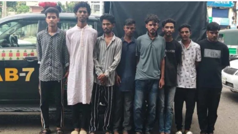 চট্টগ্রামে সাকিব হত্যা: প্রধান তিন আসামিসহ গ্রেপ্তার ৮, অস্ত