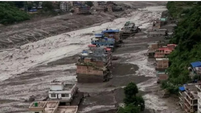 নেপালে প্রাণহানি বেড়ে ৬৩৩, এখনো নিখোঁজ ২ হাজারেরও বেশি...
