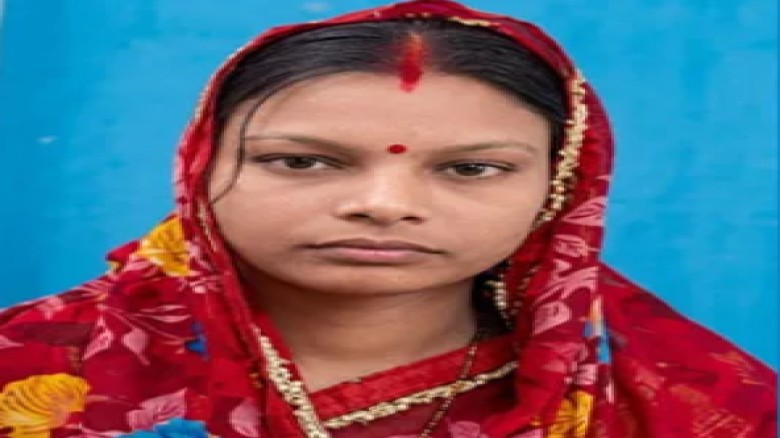 বোয়ালখালীতে ট্রেনে কাটা পড়ে নারীর মৃত্যু