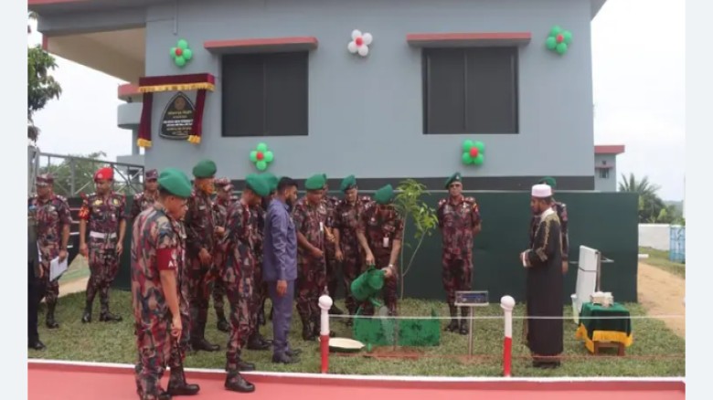 ফটিকছড়ি সীমান্তে বিজিবির নজরদারি আরও জোরদার হবে : মহাপরিচালক