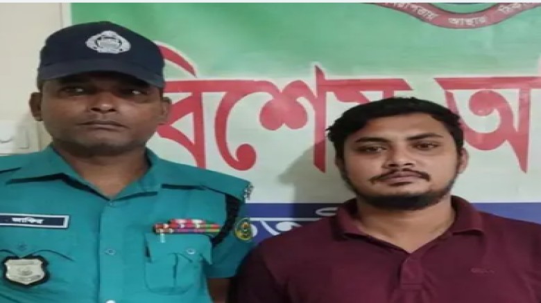 চট্টগ্রামে হক ইলেকট্রনিকসের অর্থ আত্মসাৎ মামলায় কর্মচারী গ্র