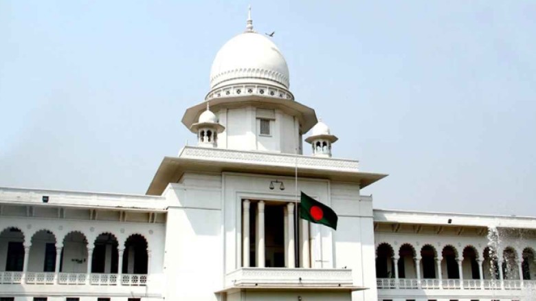 বার সভাপতির সঙ্গে প্রধান বিচারপতির বাকবিতণ্ডা, এজলাস ছাড়লেন 