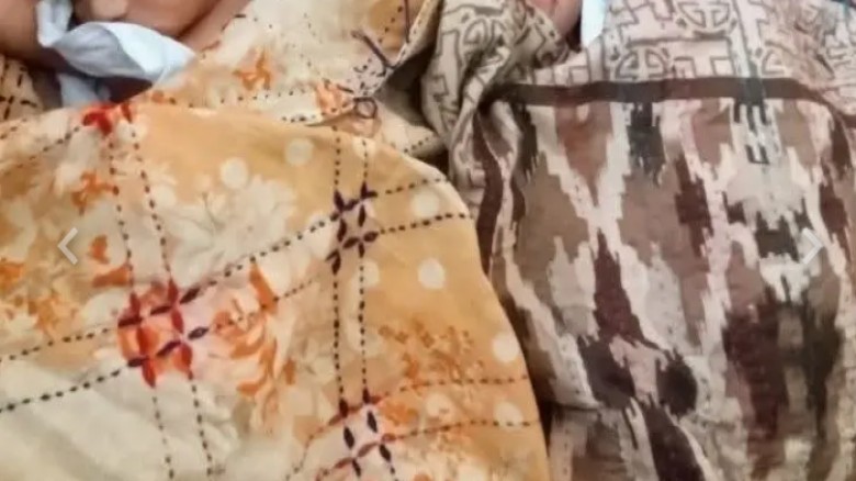 সিজার ছাড়াই একসঙ্গে তিন সন্তানের জন্ম