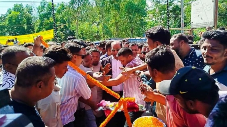 চন্দনাইশে মাসব্যাপী গ্রামীণ ক্ষুদ্র উদ্যোক্তা মেলার শুভ উদ্ব