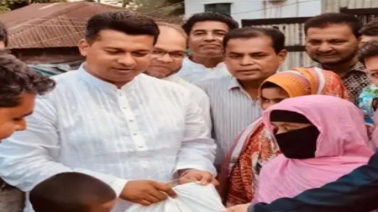 প্রধানমন্ত্রীর দেওয়া ঘরে কেমন আছেন সাজেদা, দেখতে গেলেন ডিসি