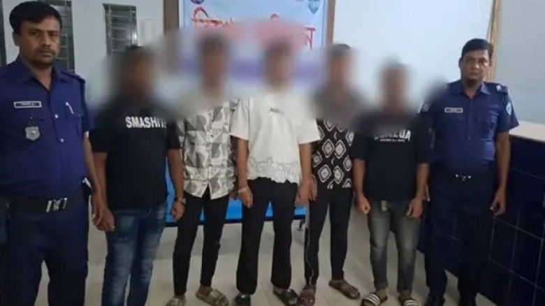 মাদক-ছিনতাই রোধে চট্টগ্রাম রেঞ্জে পুলিশের অভিযান, গ্রেফতার ৭