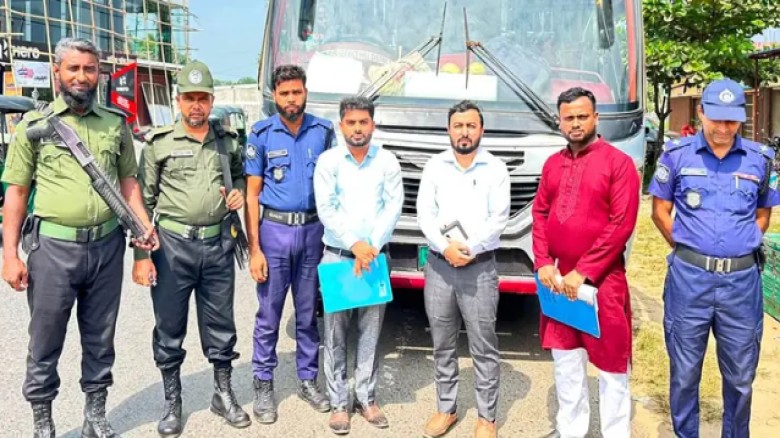 চট্টগ্রাম-খাগড়াছড়ি মহাসড়কে ১০ হাইড্রোলিক হর্ন জব্দ